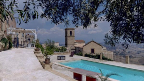 Отель Case al Borgo-Agira Centre-Home Relais  Агира